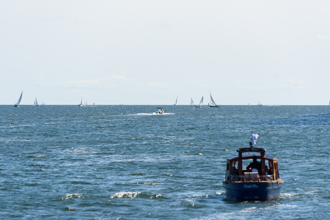 Strong breeze Strong breeze