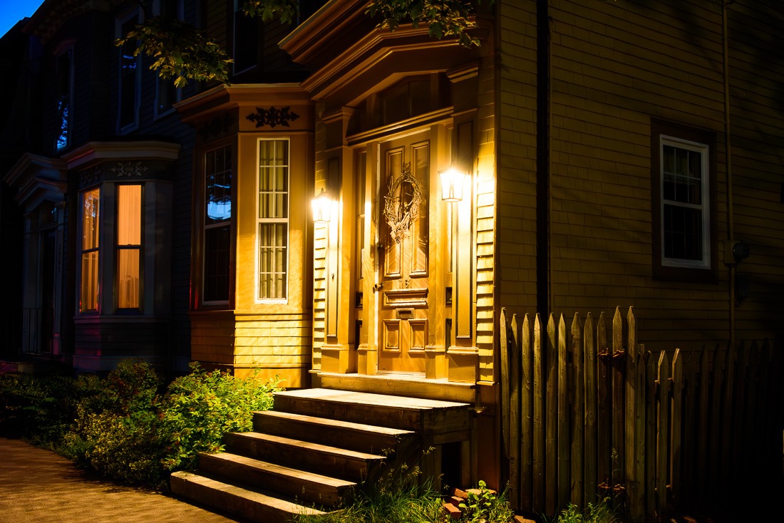 Young Avenue, Halifax – Nikon D750 – ISO 4000 Young Avenue, Halifax – Nikon D750 – ISO 4000