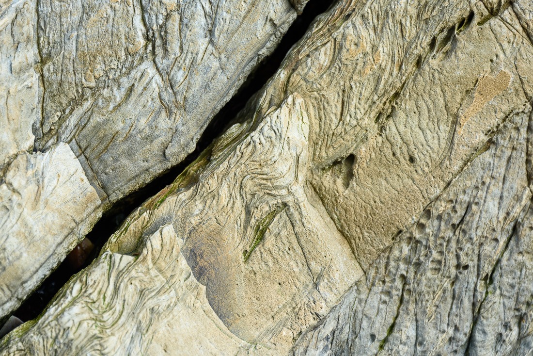 Creativity under pressure Creativity under pressure