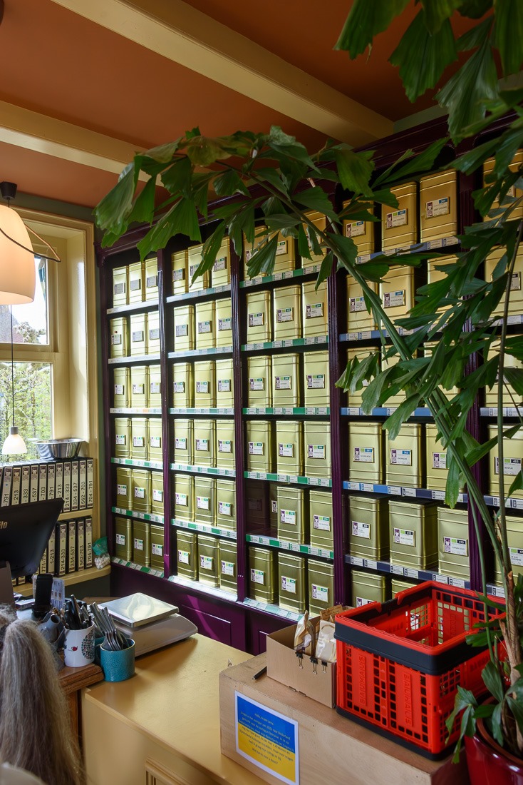 It must be in there! It must be in there!