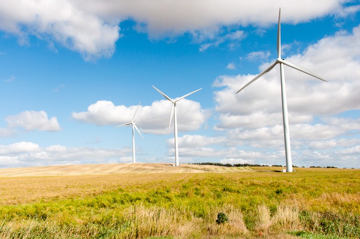 Gigantic, even from far away Gigantic, even from far away